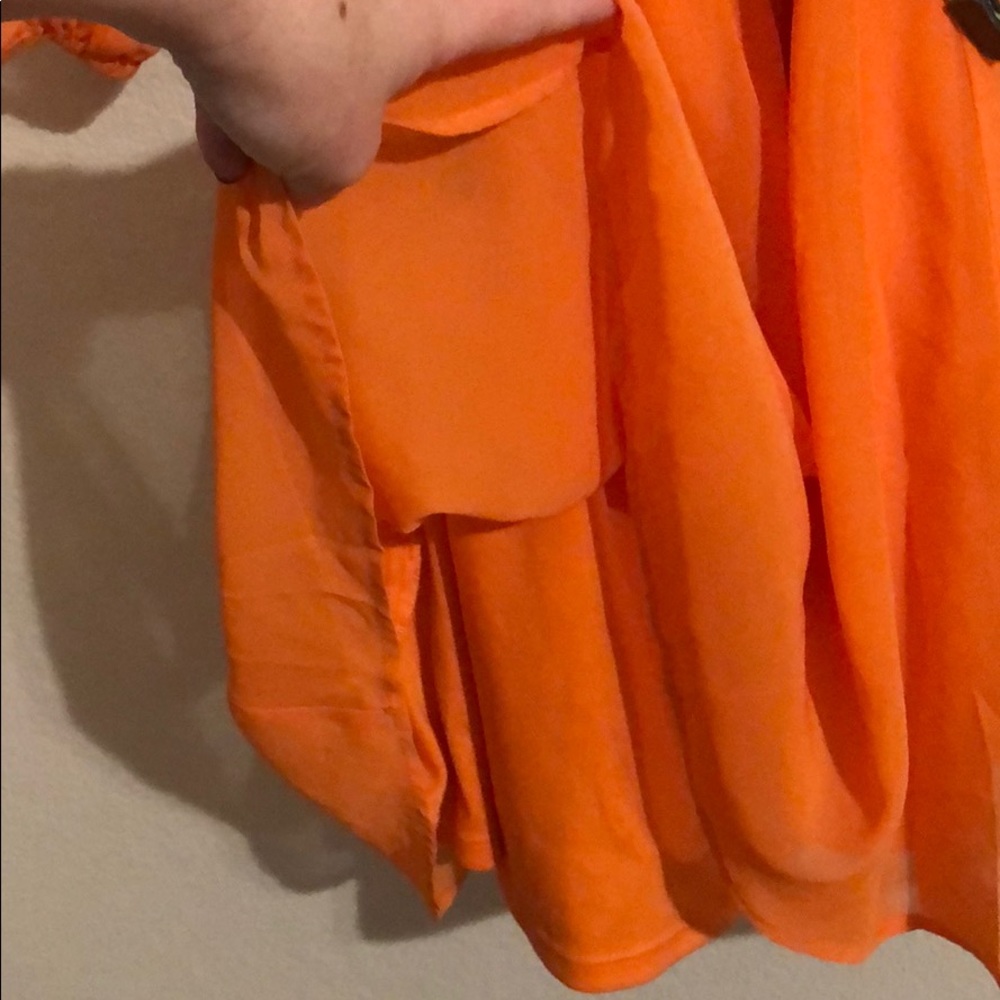 Orange quarter sleeve dress with belt - Picture 4 of 5
